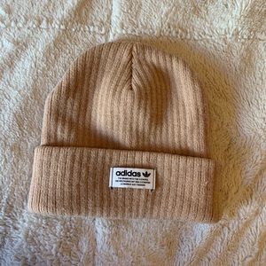 Adidas beanie